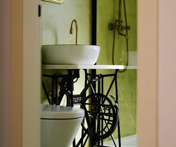With Private Parking Free Apartament